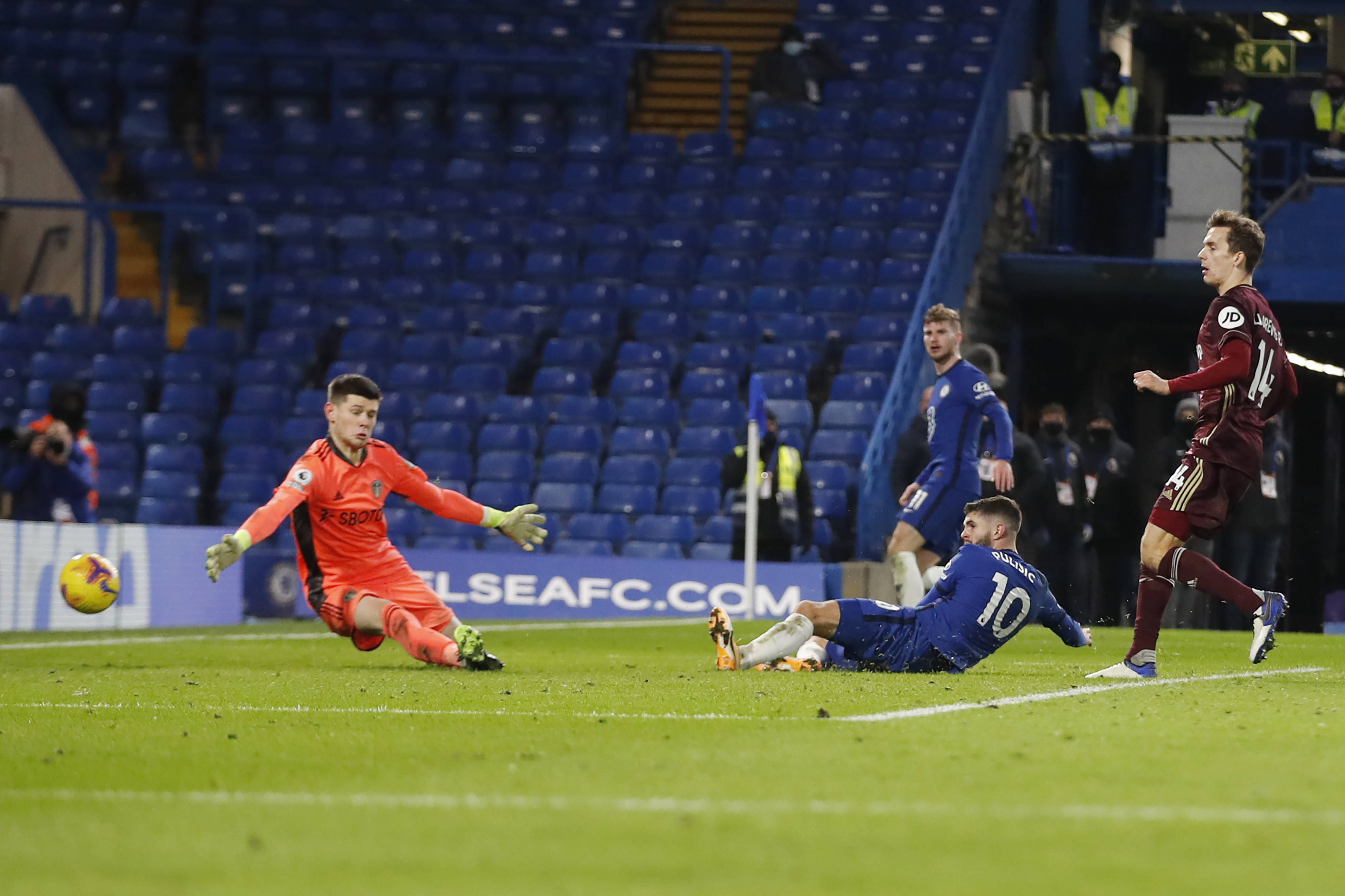 俱乐部乃至 俱乐部乃至